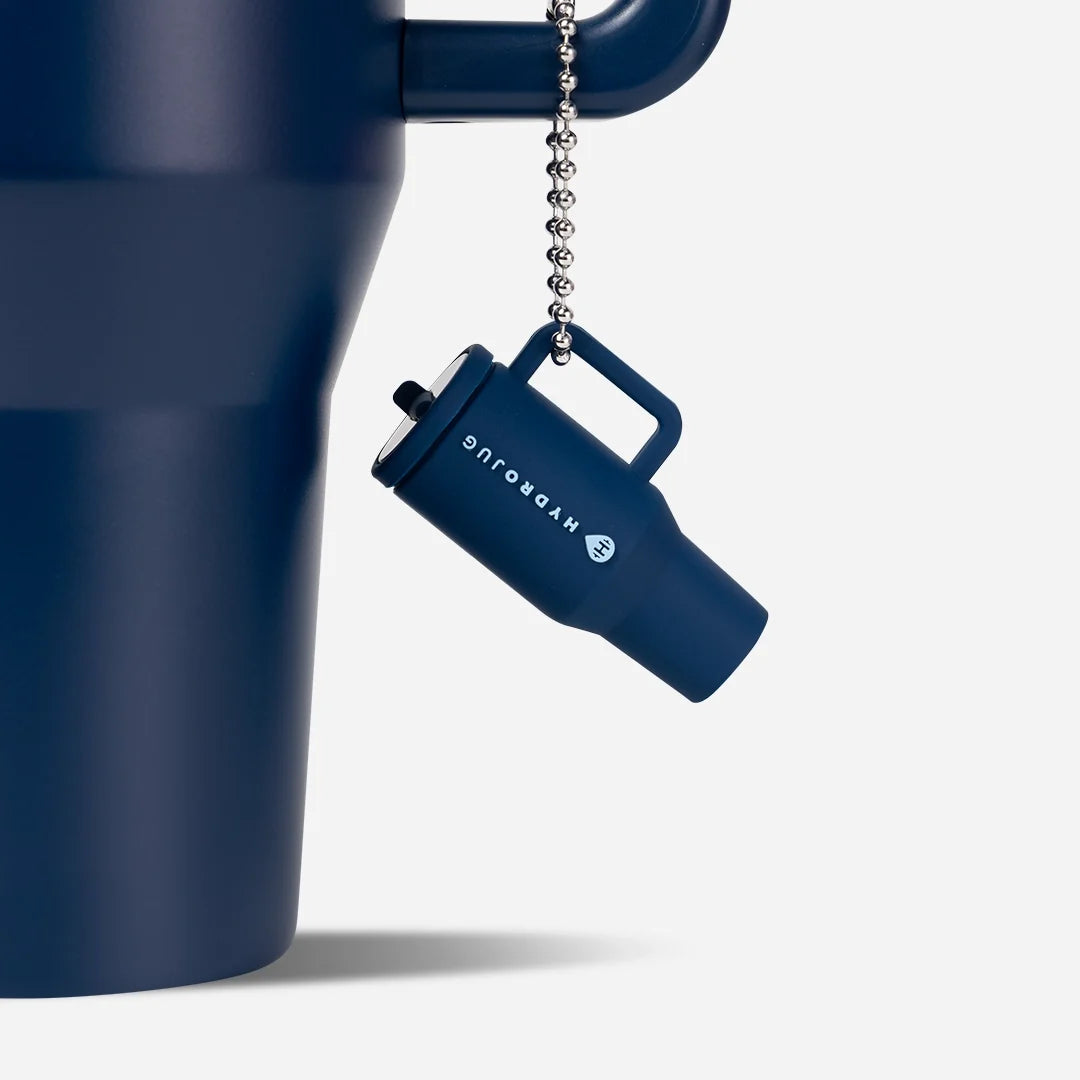 traveler-keychain-u0 Web-TravelerKeychainPhotos-Navy2.webp